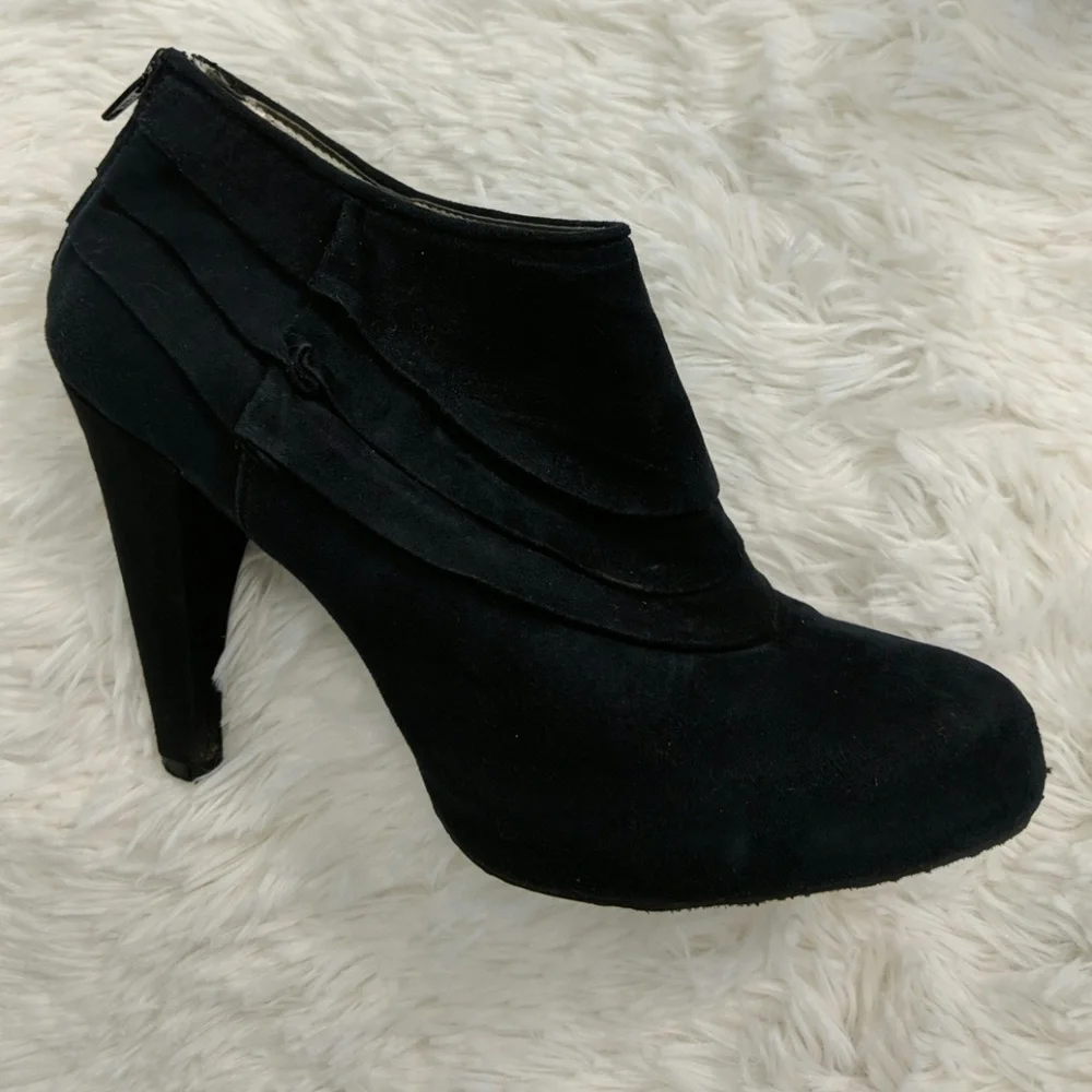 Elle Ruffled Suede-like Booties - Picture 4 of 4